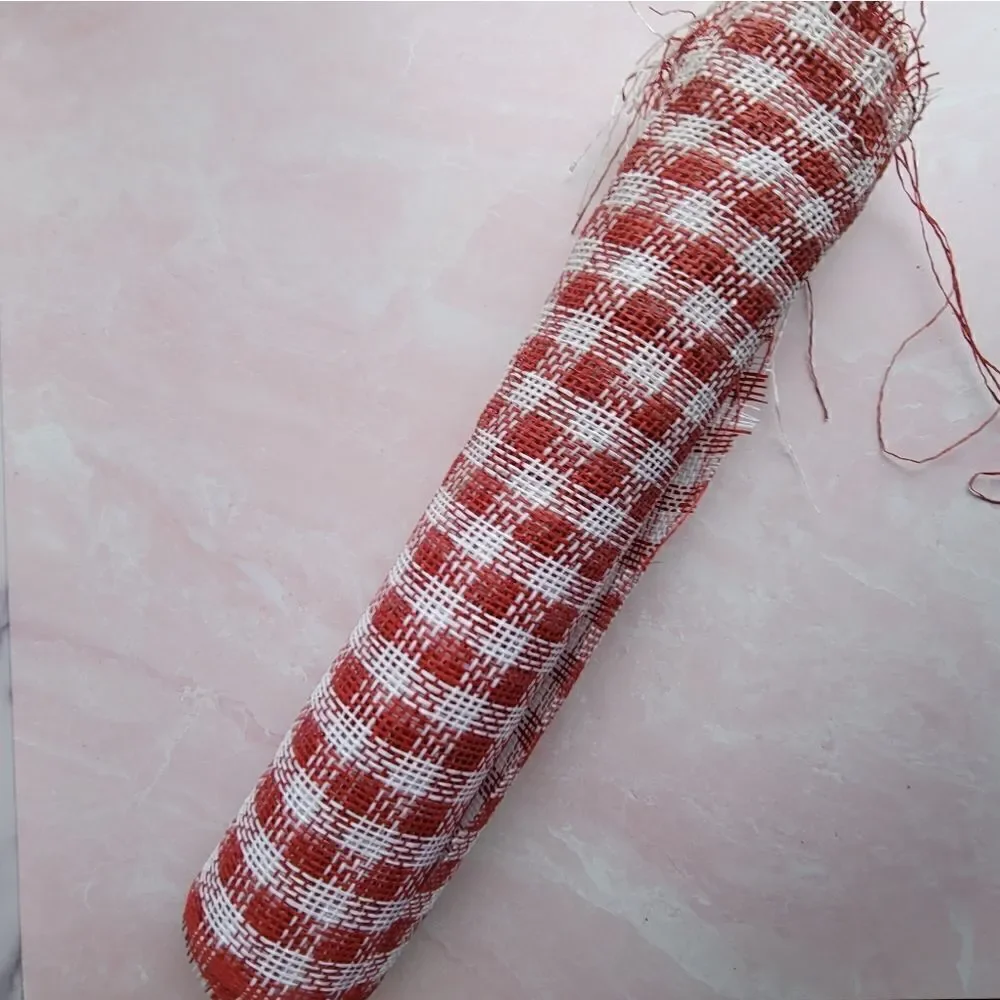 Plaid paper mesh picnic checkered liner table part